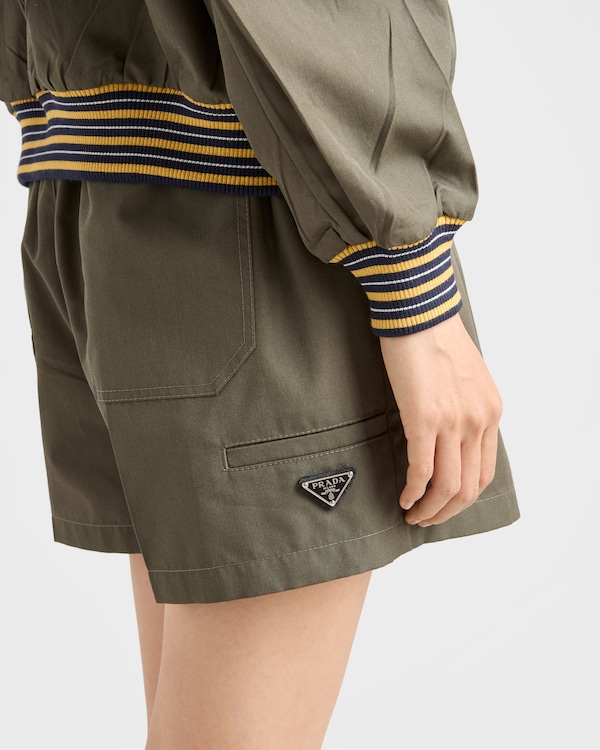 Poplin shorts - Military Green Poplin shorts - Military Green