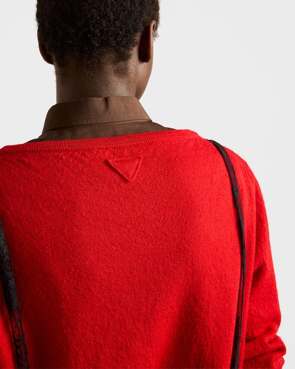 Cashmere V-neck sweater - Red Cashmere V-neck sweater - Red