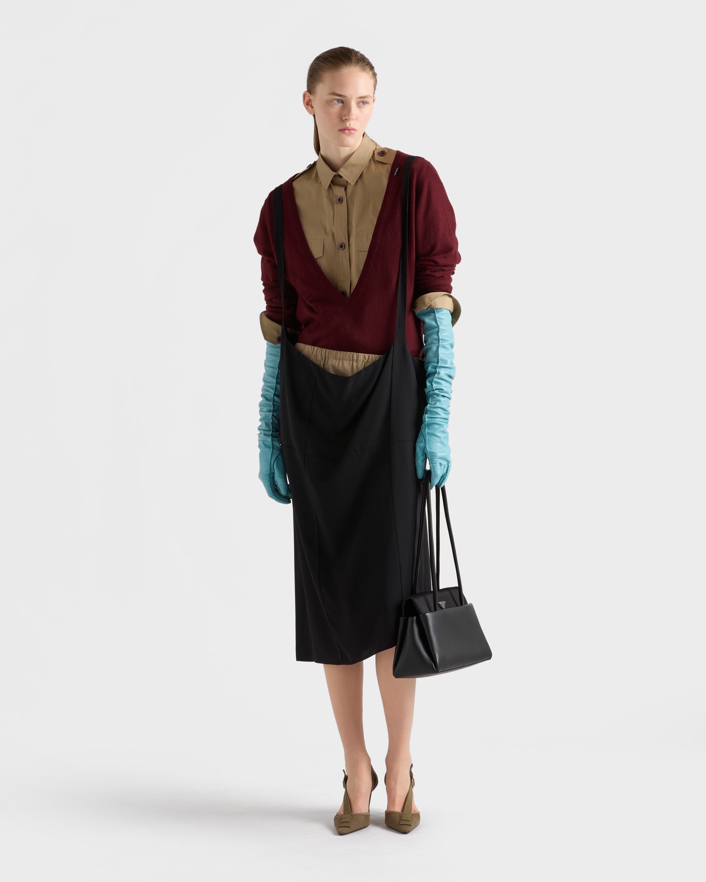 プラダ ウィメンズ】ニットウェア｜プラダ公式オンラインストア