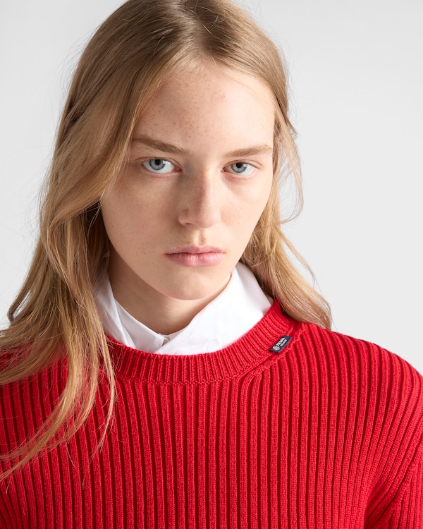 Short-sleeved ribbed knit wool sweater - Rojo Short-sleeved ribbed knit wool sweater - Rojo