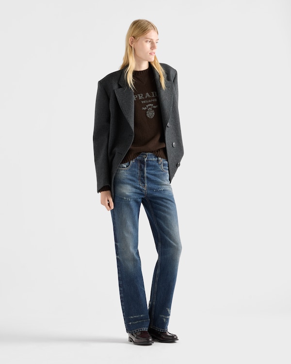 Pull à col rond et logo en laine, cachemire Pull à col rond et logo en laine, cachemire