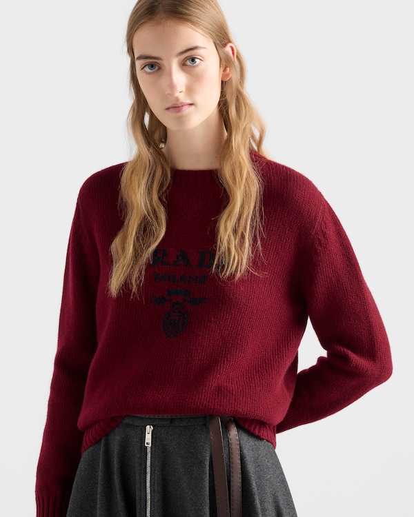 Cashmere and wool Prada logo crew-neck sweater - Amaranth Red Cashmere and wool Prada logo crew-neck sweater - Amaranth Red