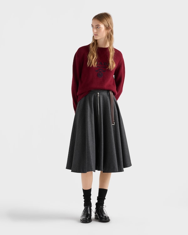 Cashmere and wool Prada logo crew-neck sweater - Amaranth Red Cashmere and wool Prada logo crew-neck sweater - Amaranth Red