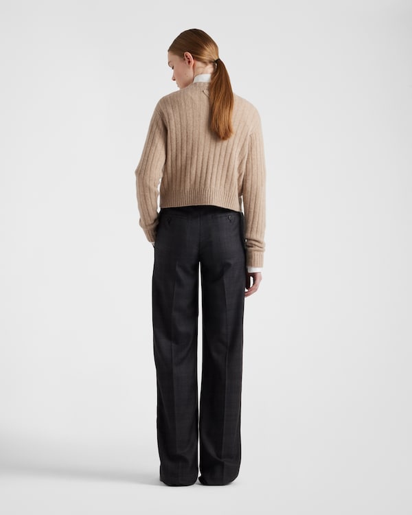 Cropped Re-Cashmere sweater - Sand Beige Cropped Re-Cashmere sweater - Sand Beige