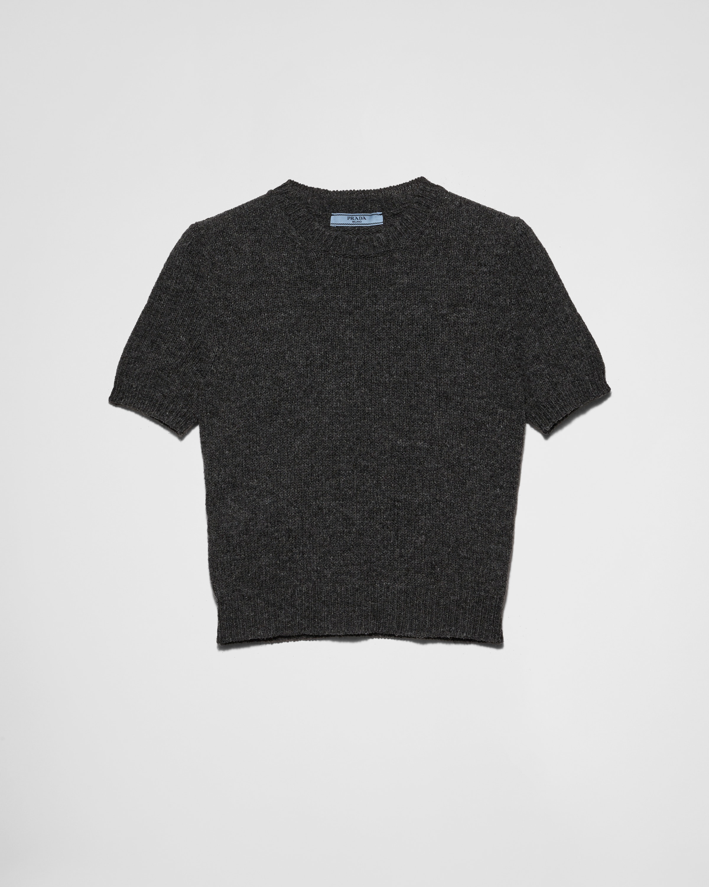 Prada Kurzarm-pullover Aus Kaschmir In Schiefergrau