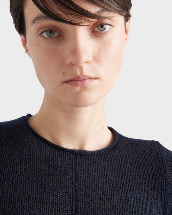 Short-sleeved cashmere sweater Short-sleeved cashmere sweater