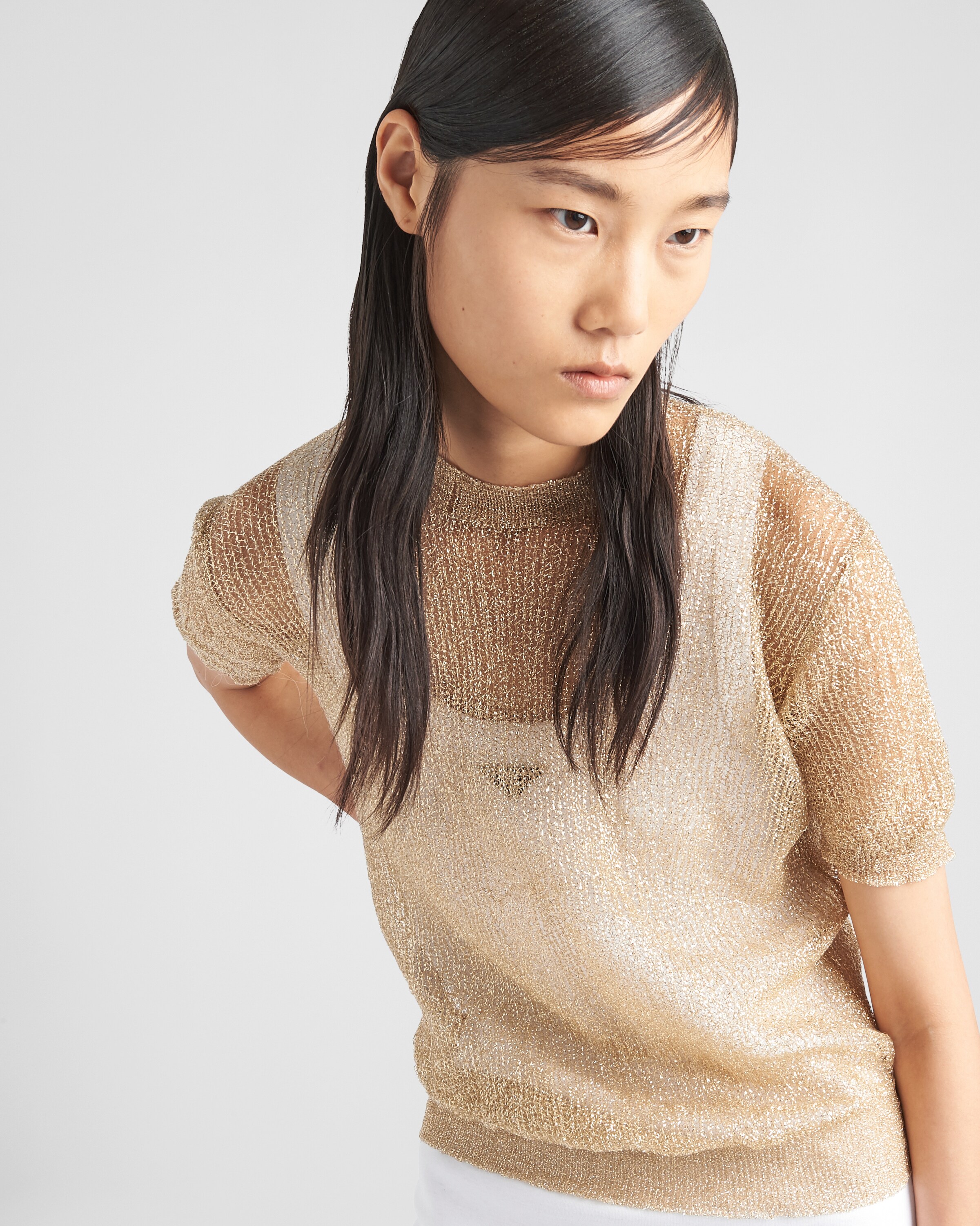 라메 크루넥 스웨터 골드 Prada