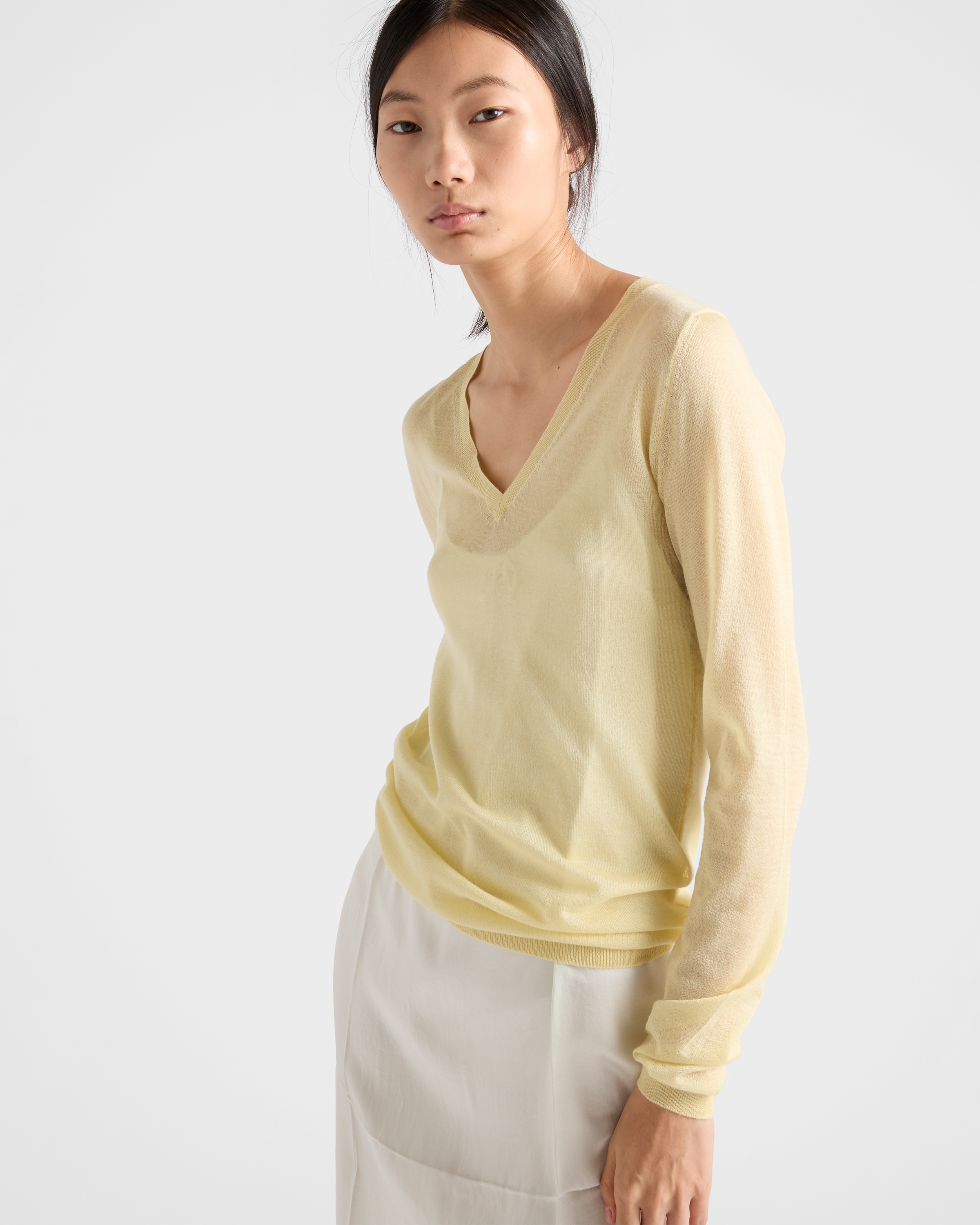 トップス Prada archive Cashmere and Silk V Neck Prada Vintage Cashmere Top – Feather Light Ribbed Knit