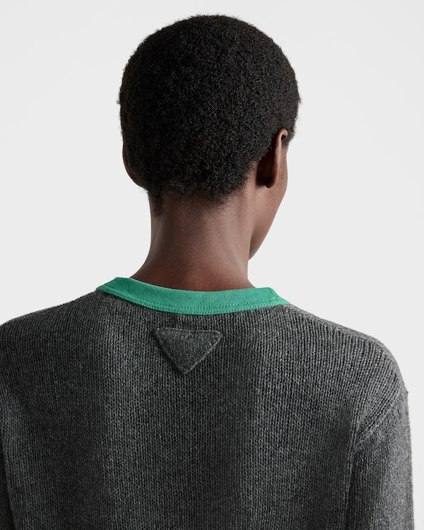 Cashmere crew-neck sweater - Slate/Green Cashmere crew-neck sweater - Slate/Green