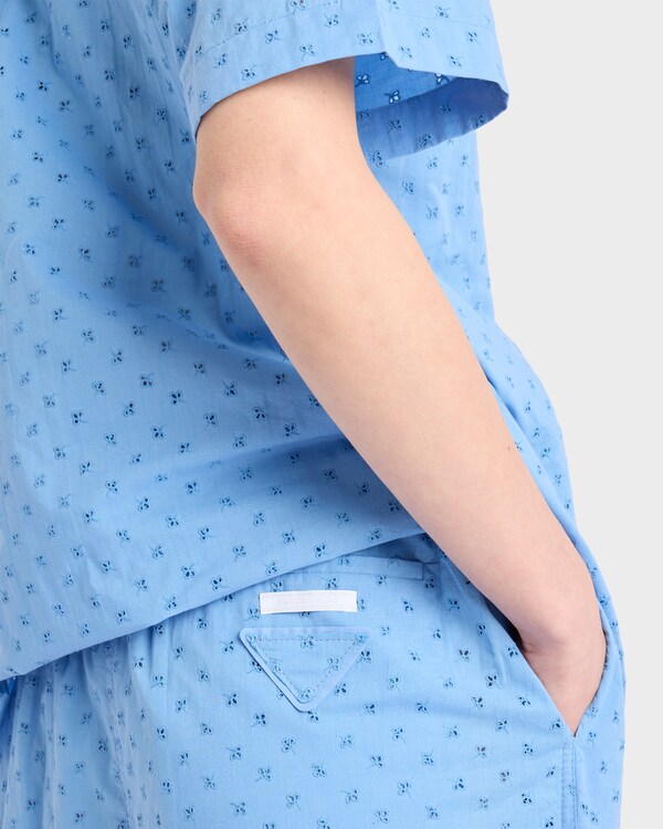 Eyelet lace Bermudas - Sapphire Blue Eyelet lace Bermudas - Sapphire Blue