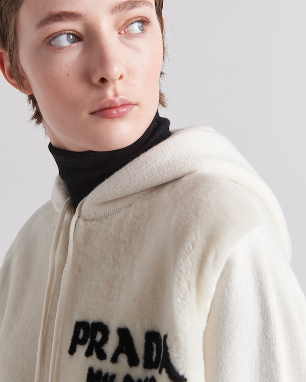 Oversized cashmere and shearling sweatshirt Oversized cashmere and shearling sweatshirt