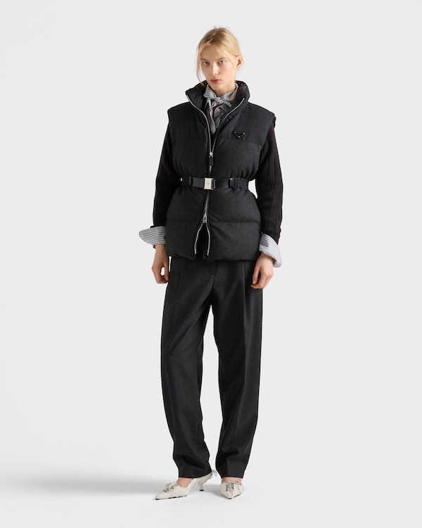 Re-Cashmere cardigan - Anthracite Gray Re-Cashmere cardigan - Anthracite Gray