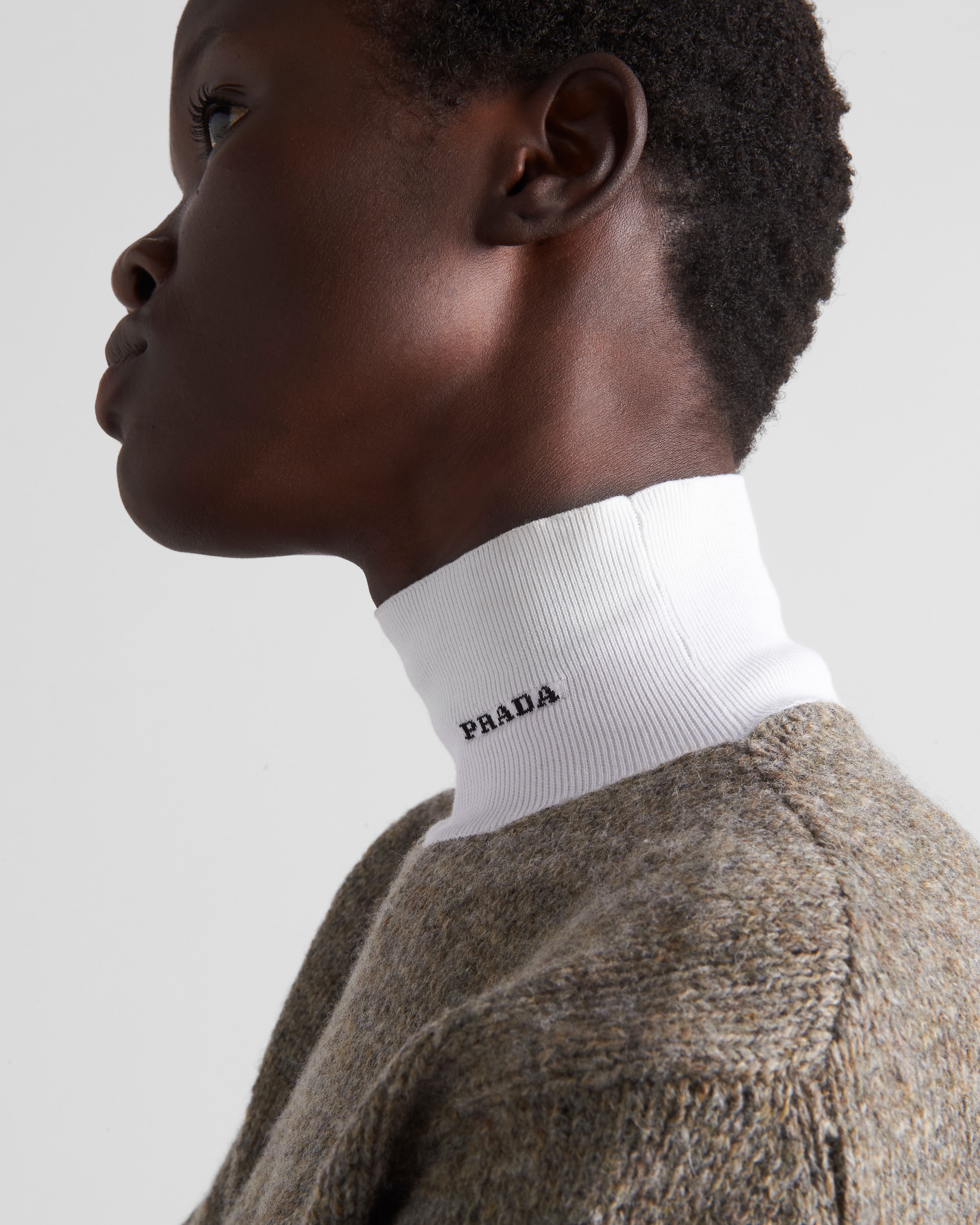 Prada Rollkragenpullover aus Kaschmir und Wolle 4