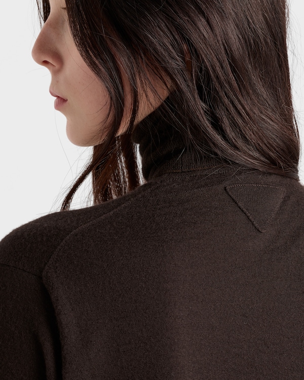 カシミヤ タートルネック セーター カシミヤ タートルネック セーター