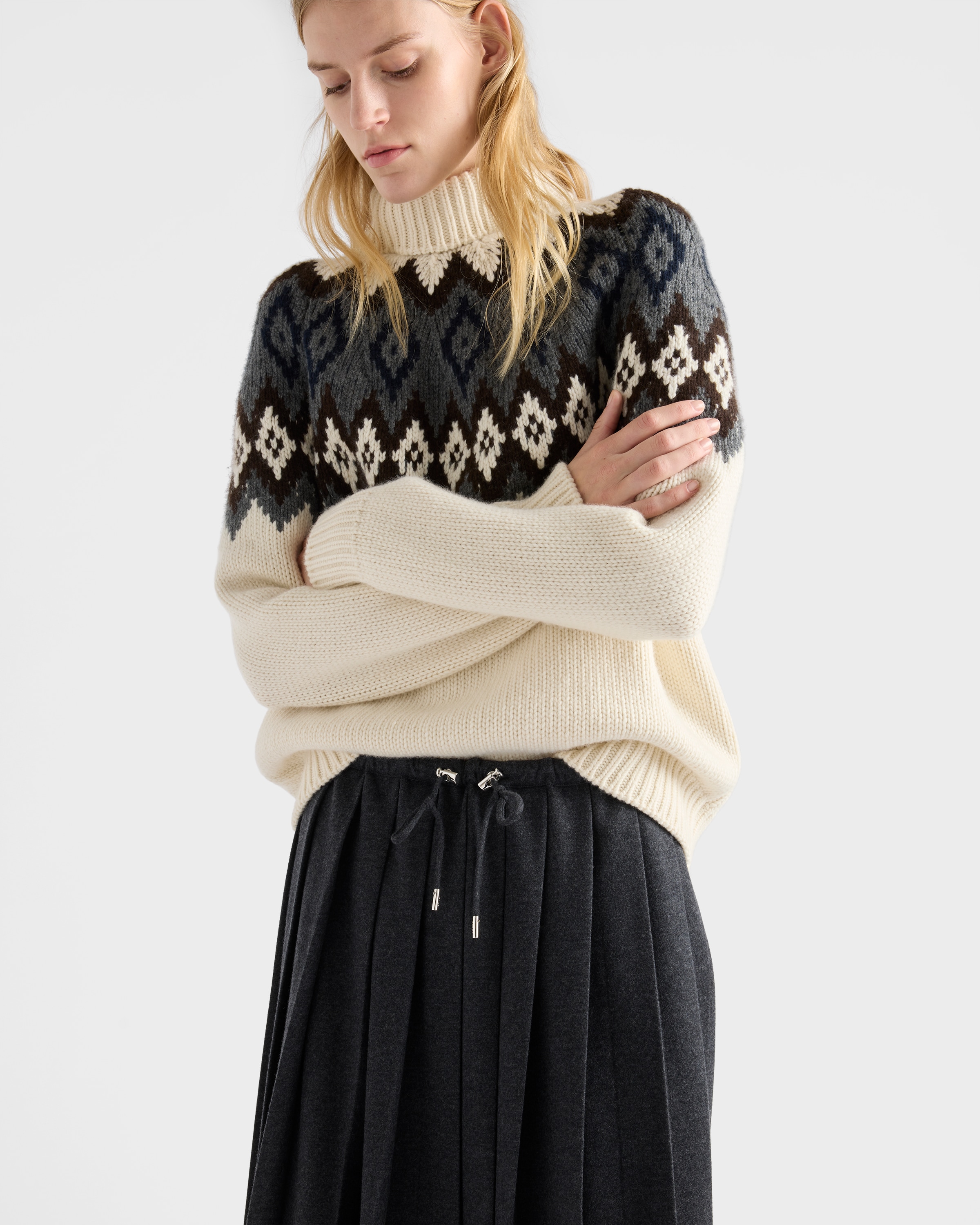 Cashmere and wool turtleneck sweater