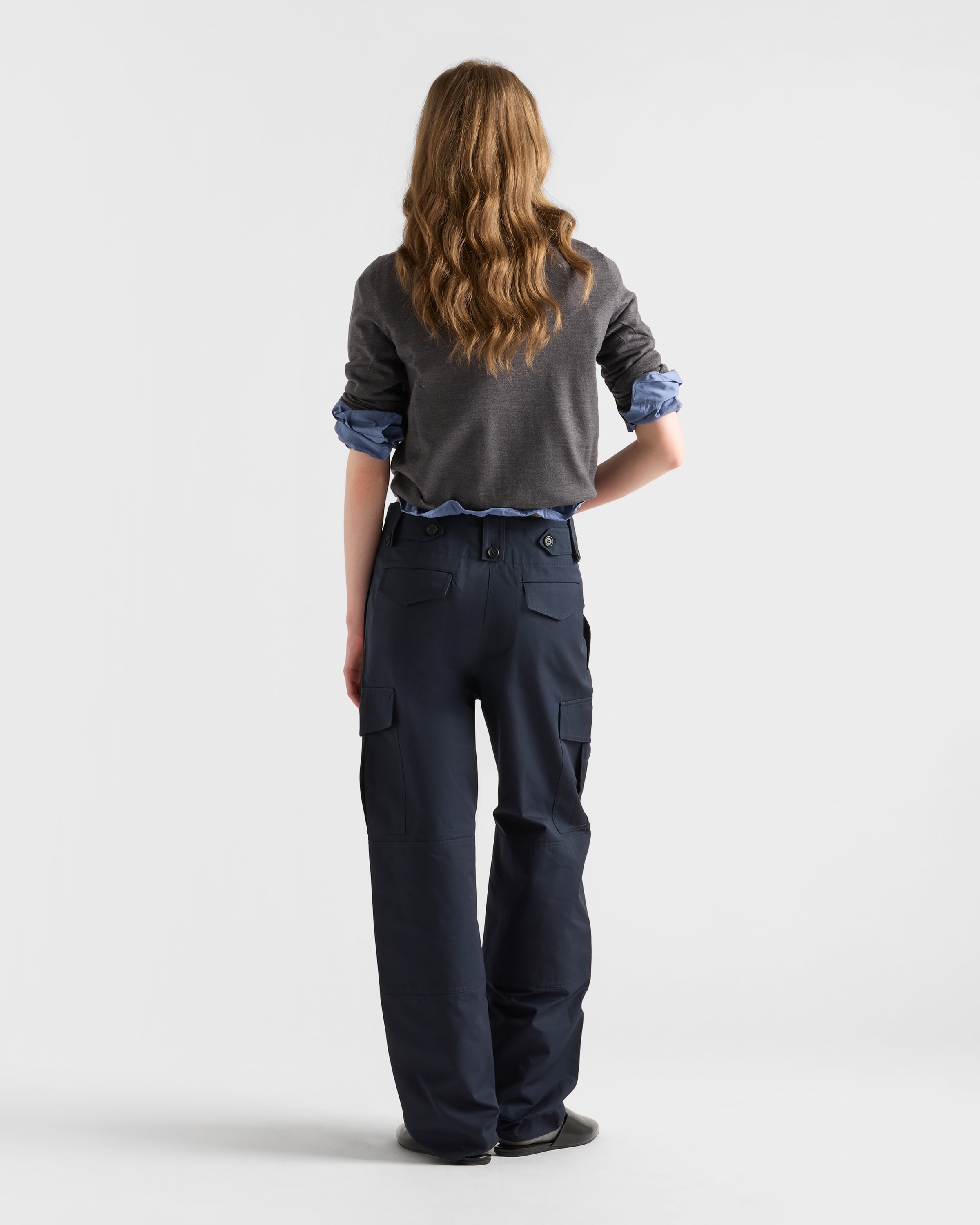 パンツ PRADA Woman Pants Blue GFP519SOOO12OY F0008 P275IY_1BMS_F0008_S_OOO_MDB.jpg