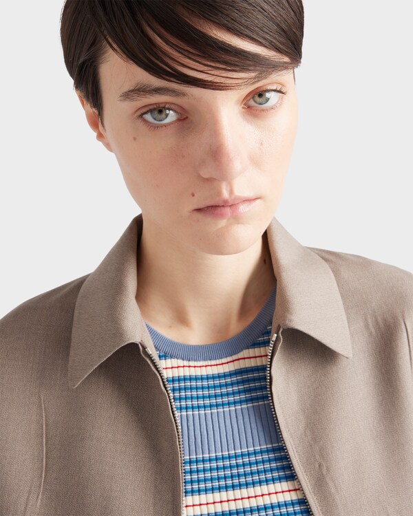 Top in maglia di cotone stretch a righe Top in maglia di cotone stretch a righe