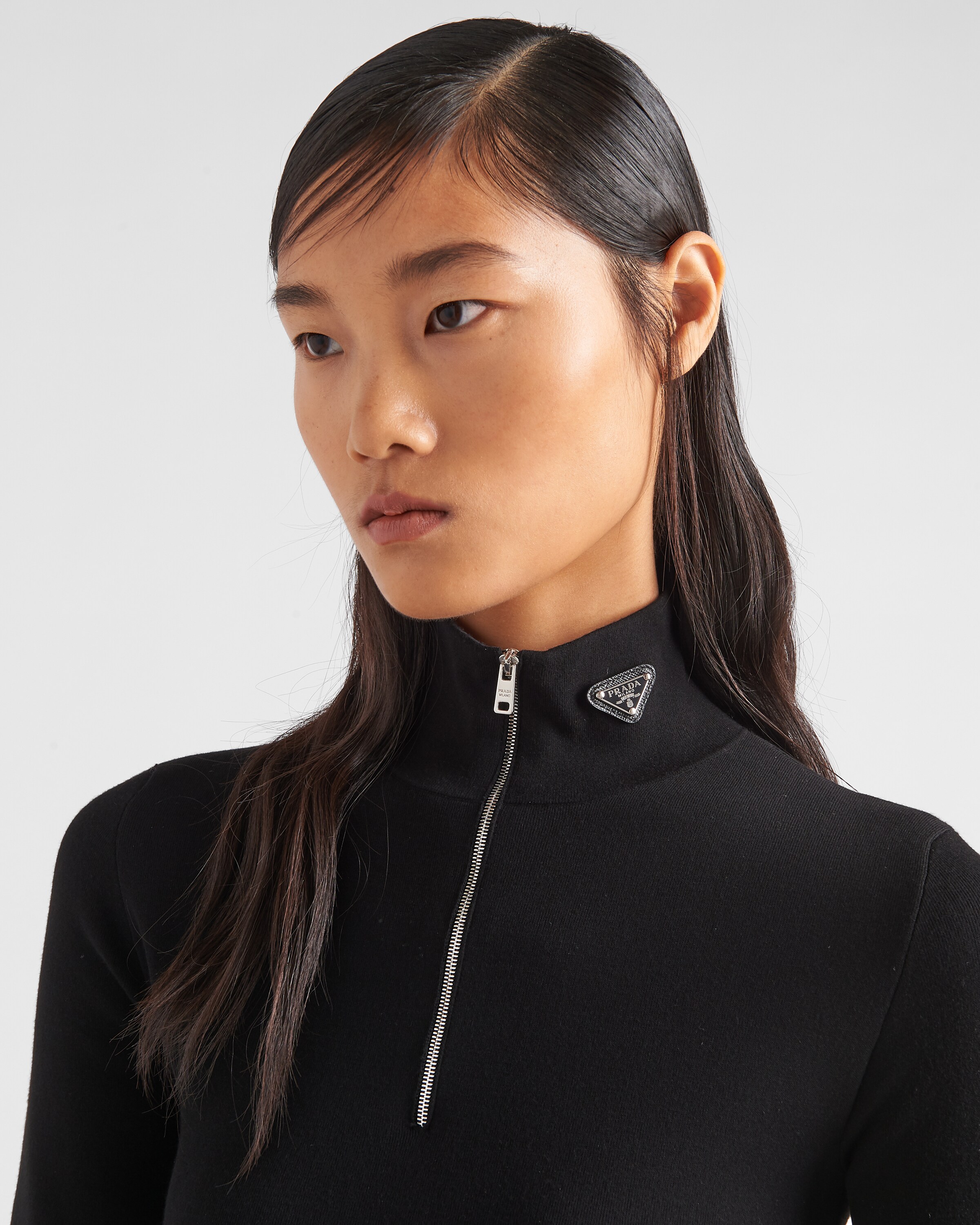 ブラック Re-nylon Xビスコース ウール ミディドレス | PRADA