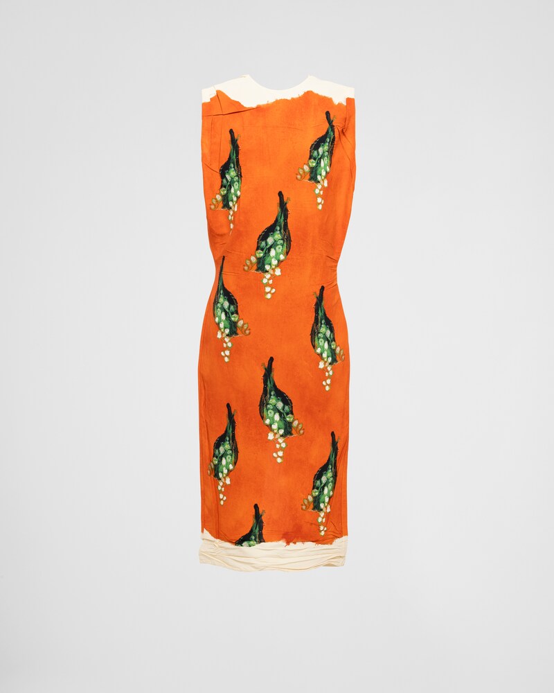 paper-based_printed_technical_fabric_dress