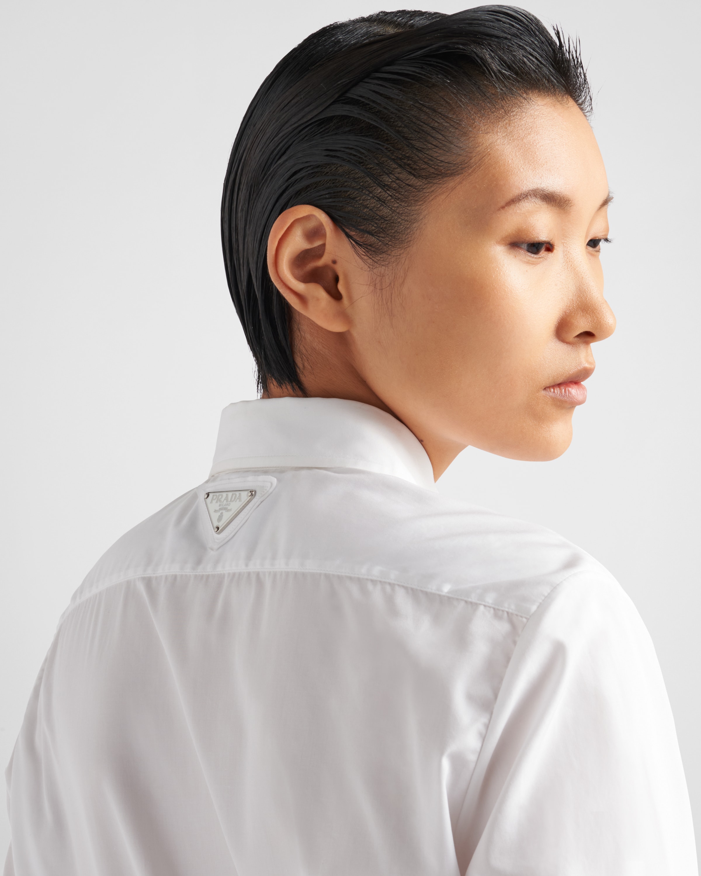 PRADA＊Poplin Mini Shirt Dress カットアウトドレス＊送料込 P3O94C_1XV2_F0009_S_OOO_SLF.jpg