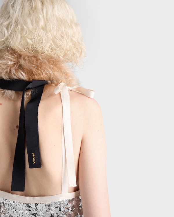 Robe brodée de sequins Robe brodée de sequins