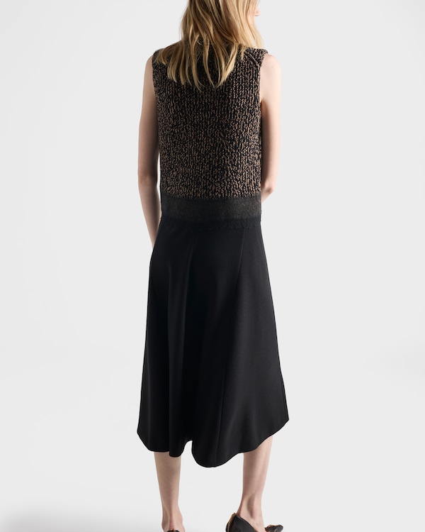 셰틀랜드 울 및 캐시미어 드레스 셰틀랜드 울 및 캐시미어 드레스