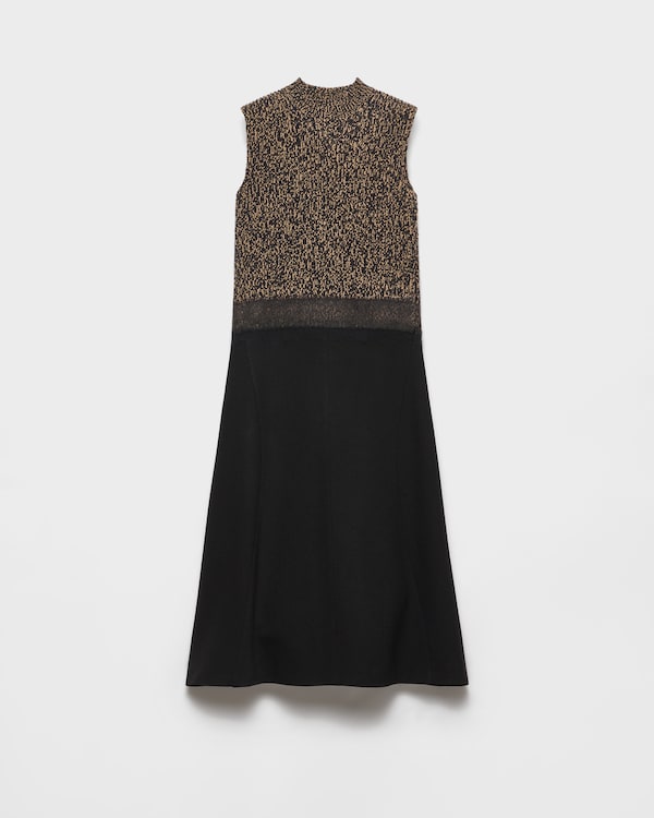 셰틀랜드 울 및 캐시미어 드레스 셰틀랜드 울 및 캐시미어 드레스