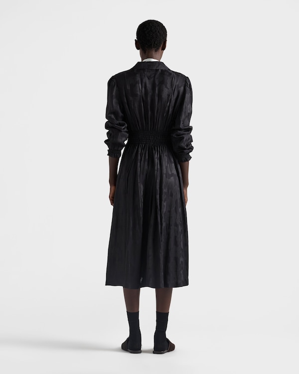 花卉提花连衣裙 花卉提花连衣裙