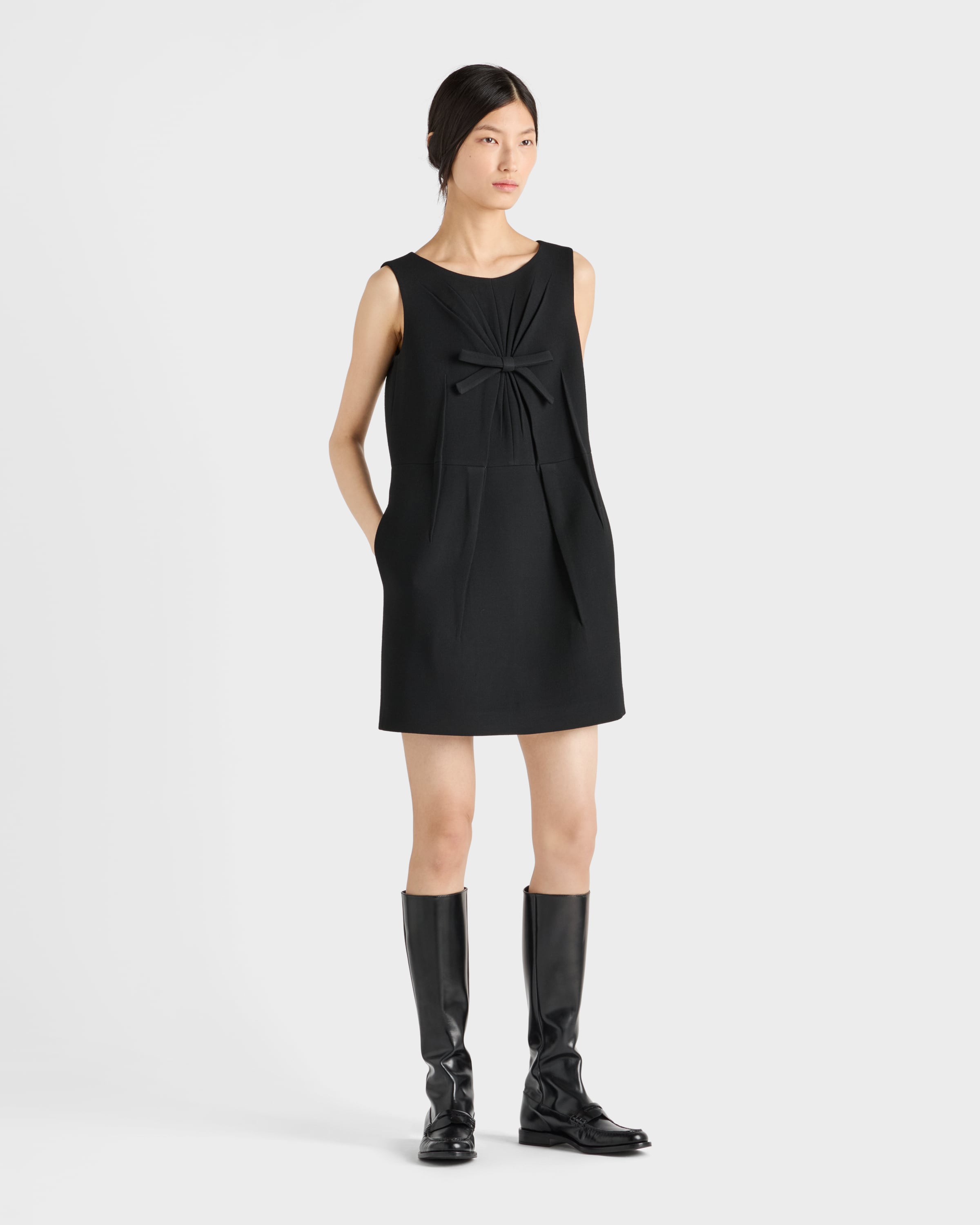 プラダ　ブラックレースドレス PRADA プラダ ブラックレース長袖ドレス | 結婚式・パーティー