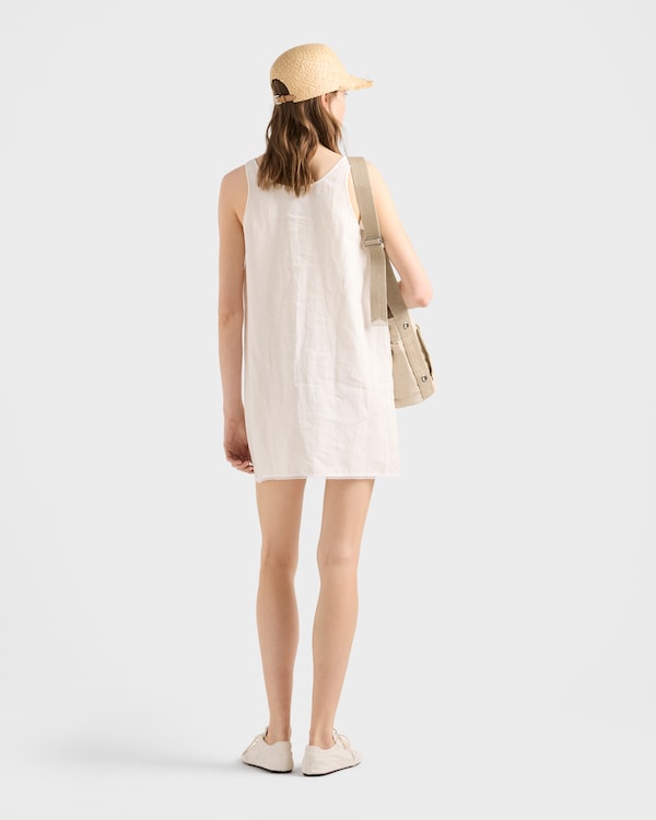 Minikleid aus besticktem Slubstoff - Weiss Minikleid aus besticktem Slubstoff - Weiss