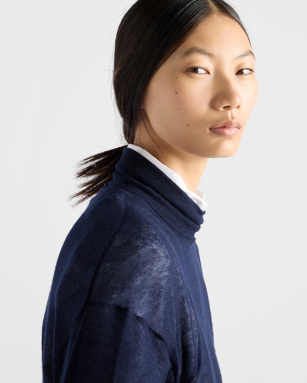 Shapeable cotton shirt Shapeable cotton shirt