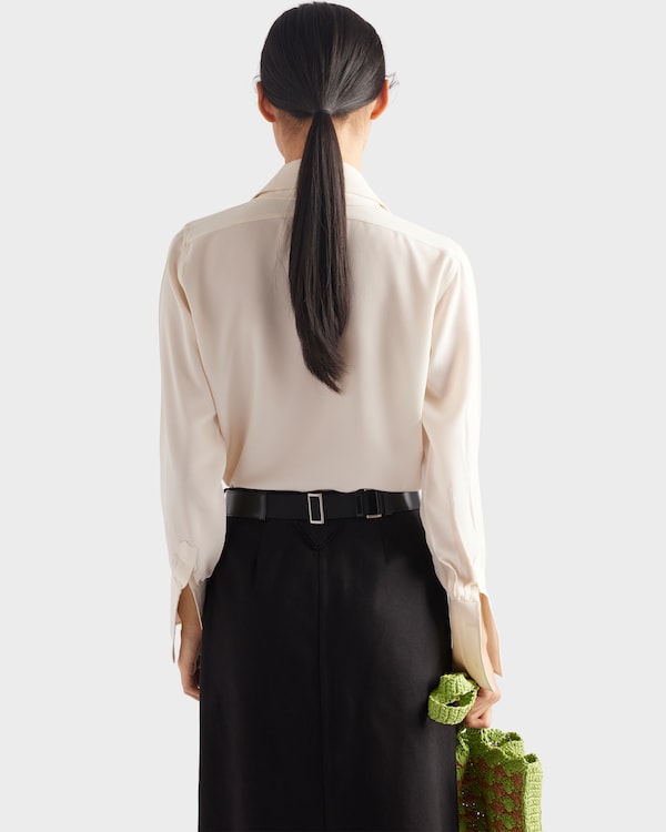 قميص من قماش كريب مغربي عتيق قميص من قماش كريب مغربي عتيق