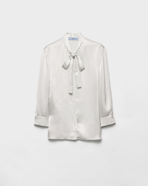 قميص من قماش الكريب الساتان - أخضر كلُورُوفِيل قميص من قماش الكريب الساتان - أخضر كلُورُوفِيل