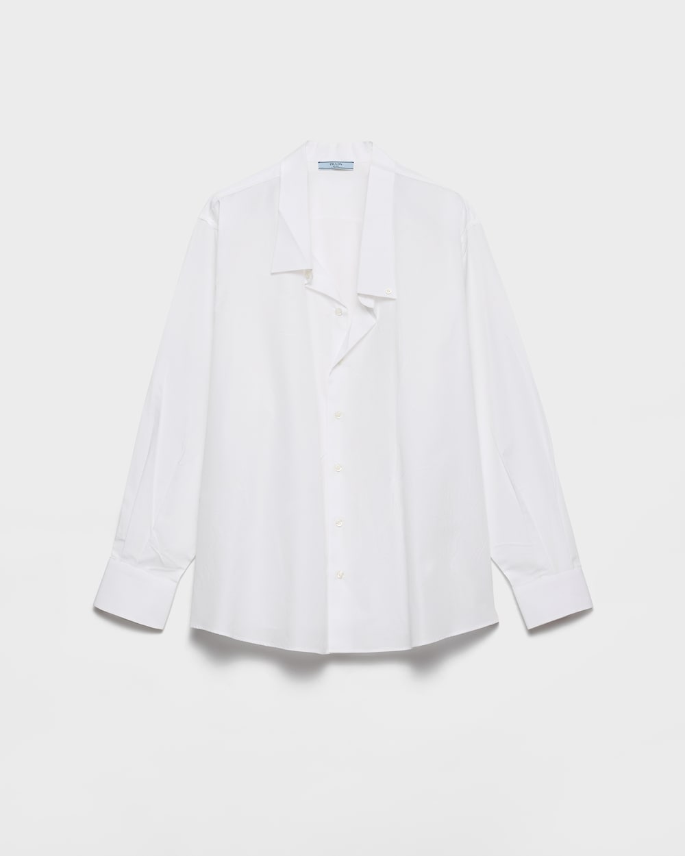 Guida allo stile: le immancabili camicie bianche per l'autunno 2025 80 cq5dam.web.hebebed.1000.1000