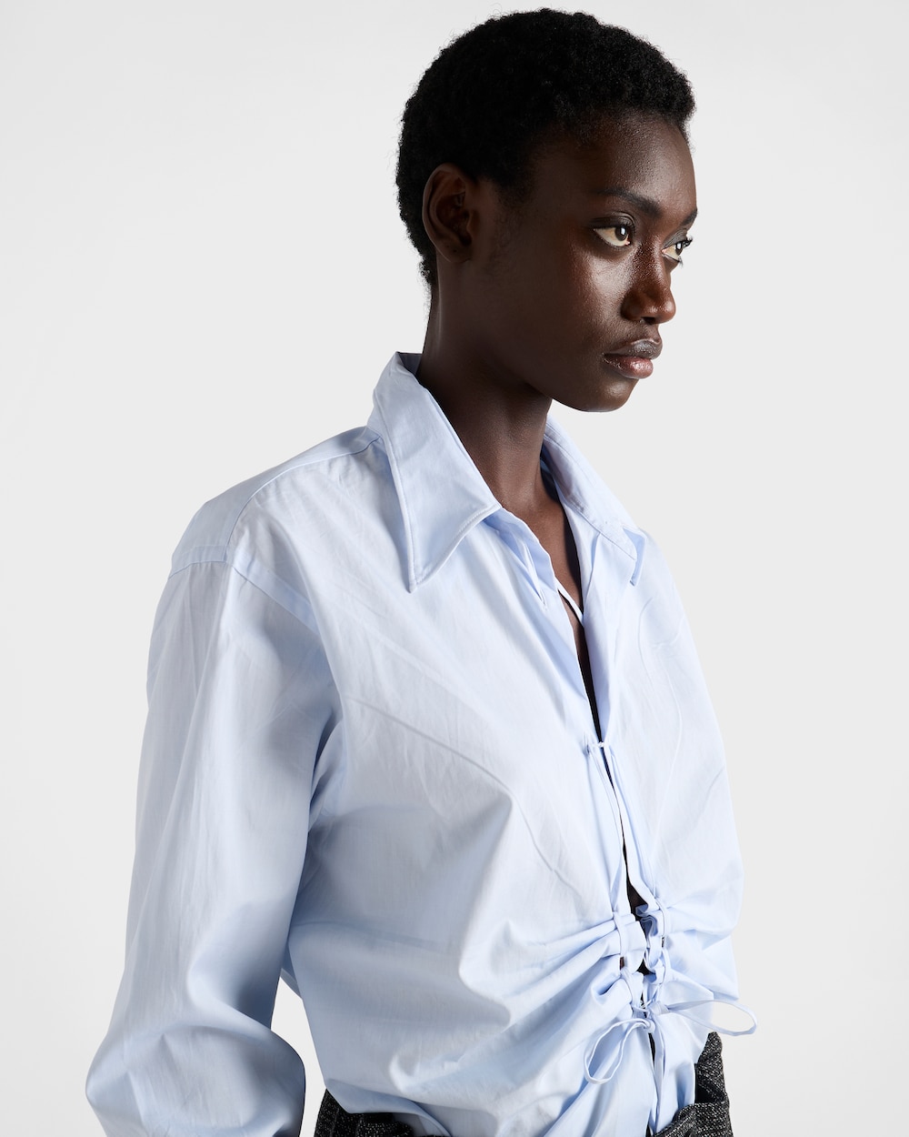 20+ Camicie di tendenza per il guardaroba autunnale! 77 cq5dam.web.hebebed.1000.1000