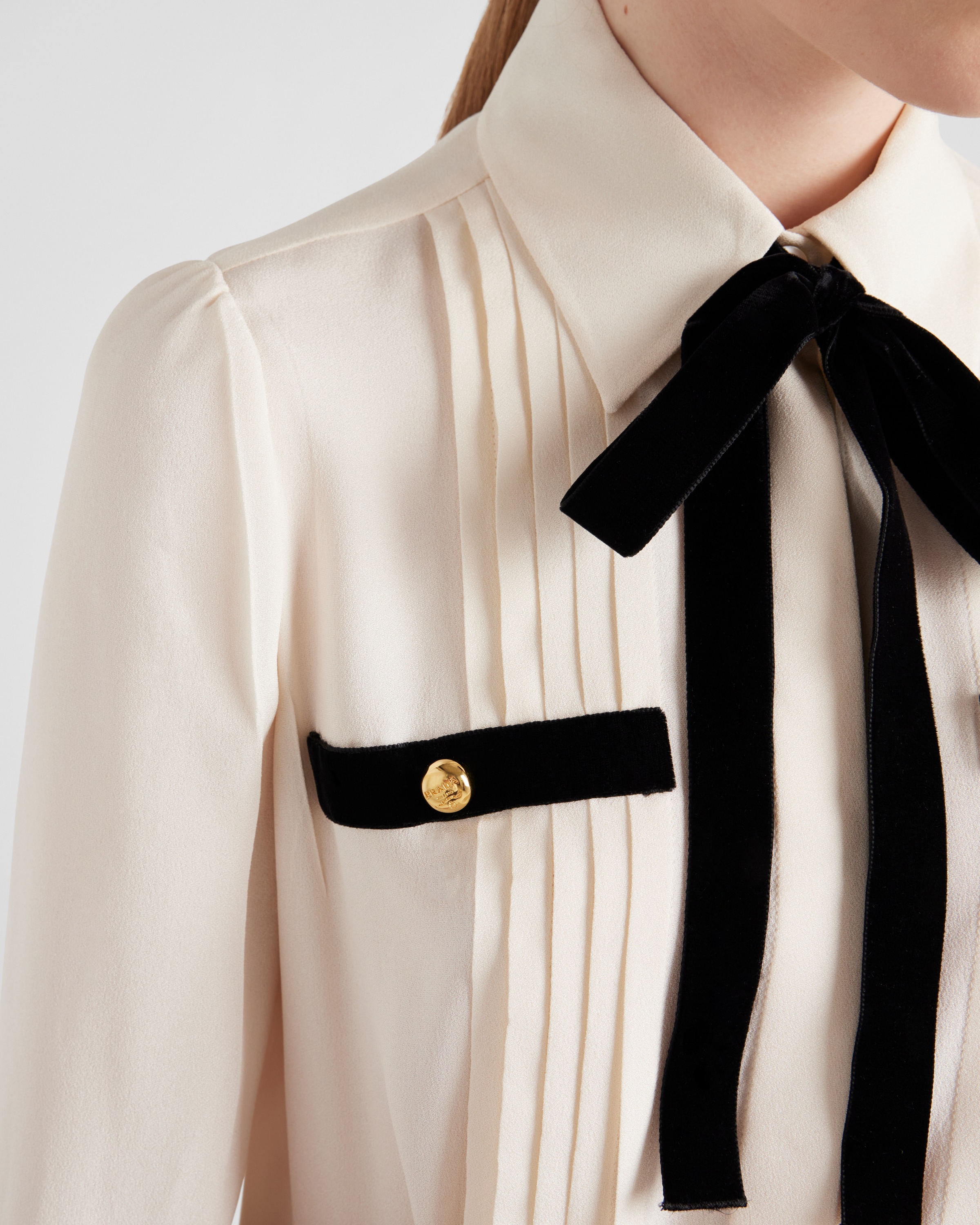 Prada Pleated Bow Cropped Blouse In Elfenbein