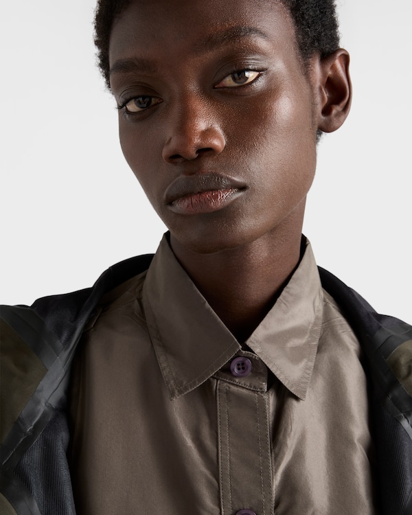 Short-sleeved taffeta shirt Short-sleeved taffeta shirt