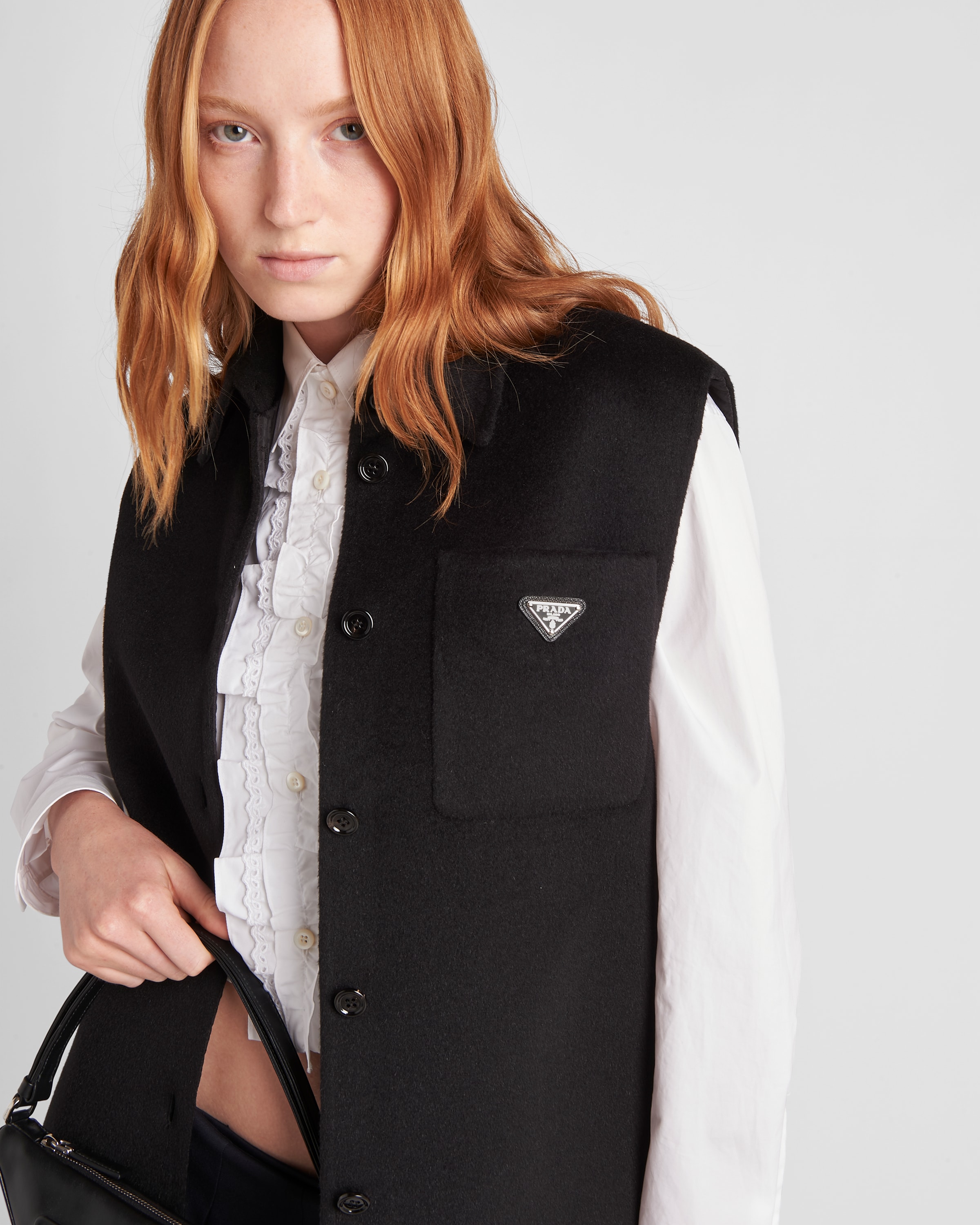 Single-breasted cashgora vest