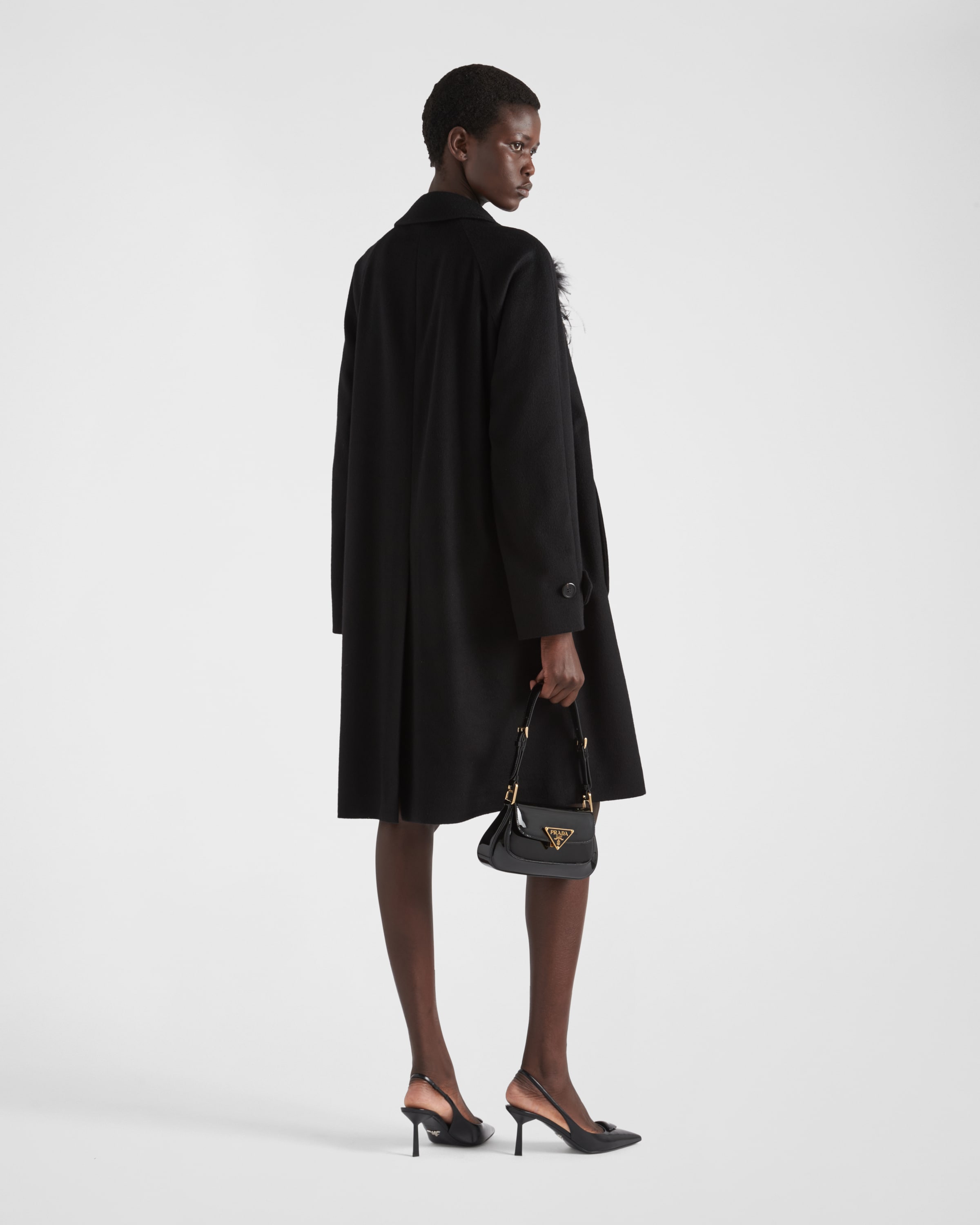 ブラック フェザー付 シングルブレスト カシミヤ コート | PRADA
