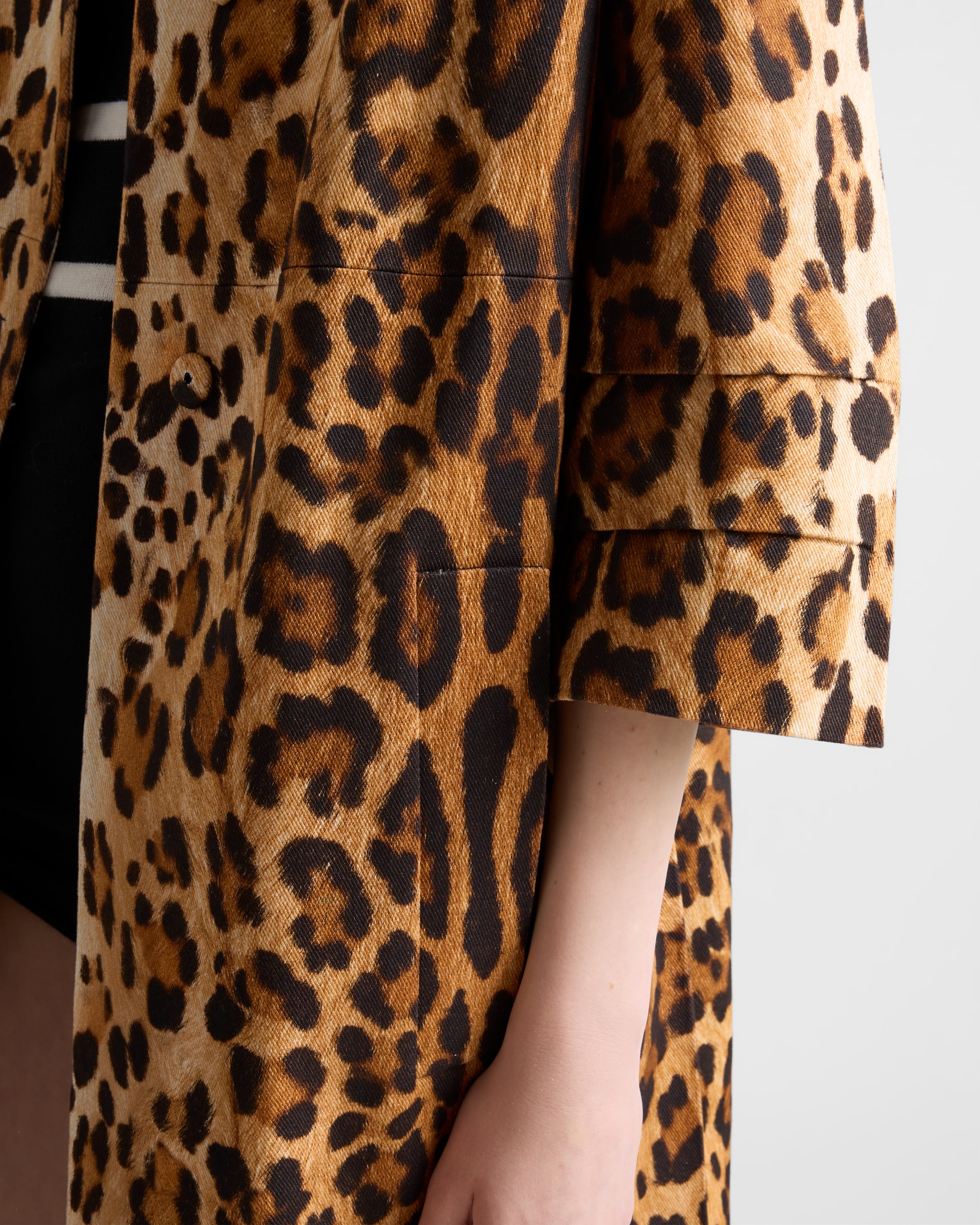 コート PRADA SINGLE-BREASTED OVERCOAT IN ANIMAL PRINT DRILL Prada Single-Breasted Animal Print Drill Coat | Saks Fifth