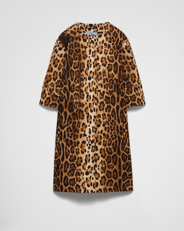 コート PRADA SINGLE-BREASTED OVERCOAT IN ANIMAL PRINT DRILL cq5dam.web.hebebed.600.600.jpg