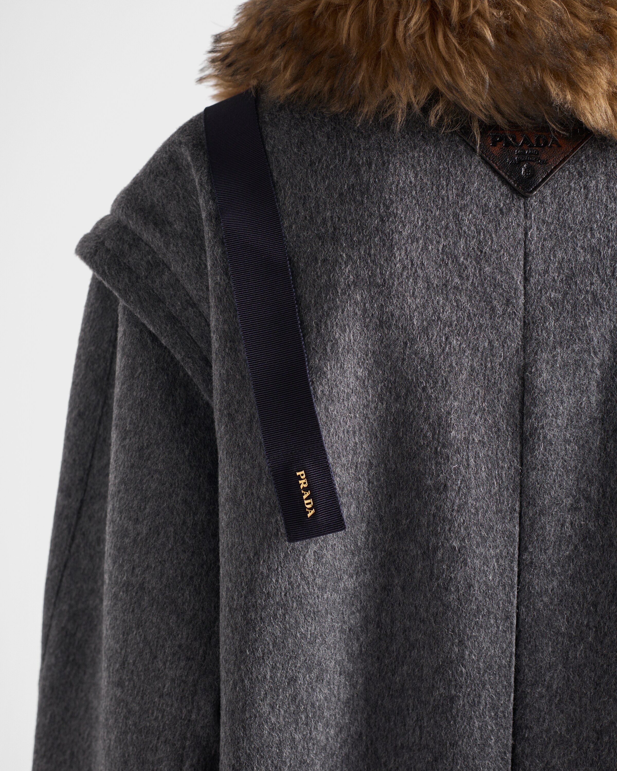 グレー シングルブレスト ダブルローデンクロス コート | PRADA