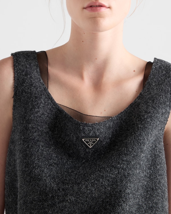 Shetland wool top - Anthracite Gray Shetland wool top - Anthracite Gray