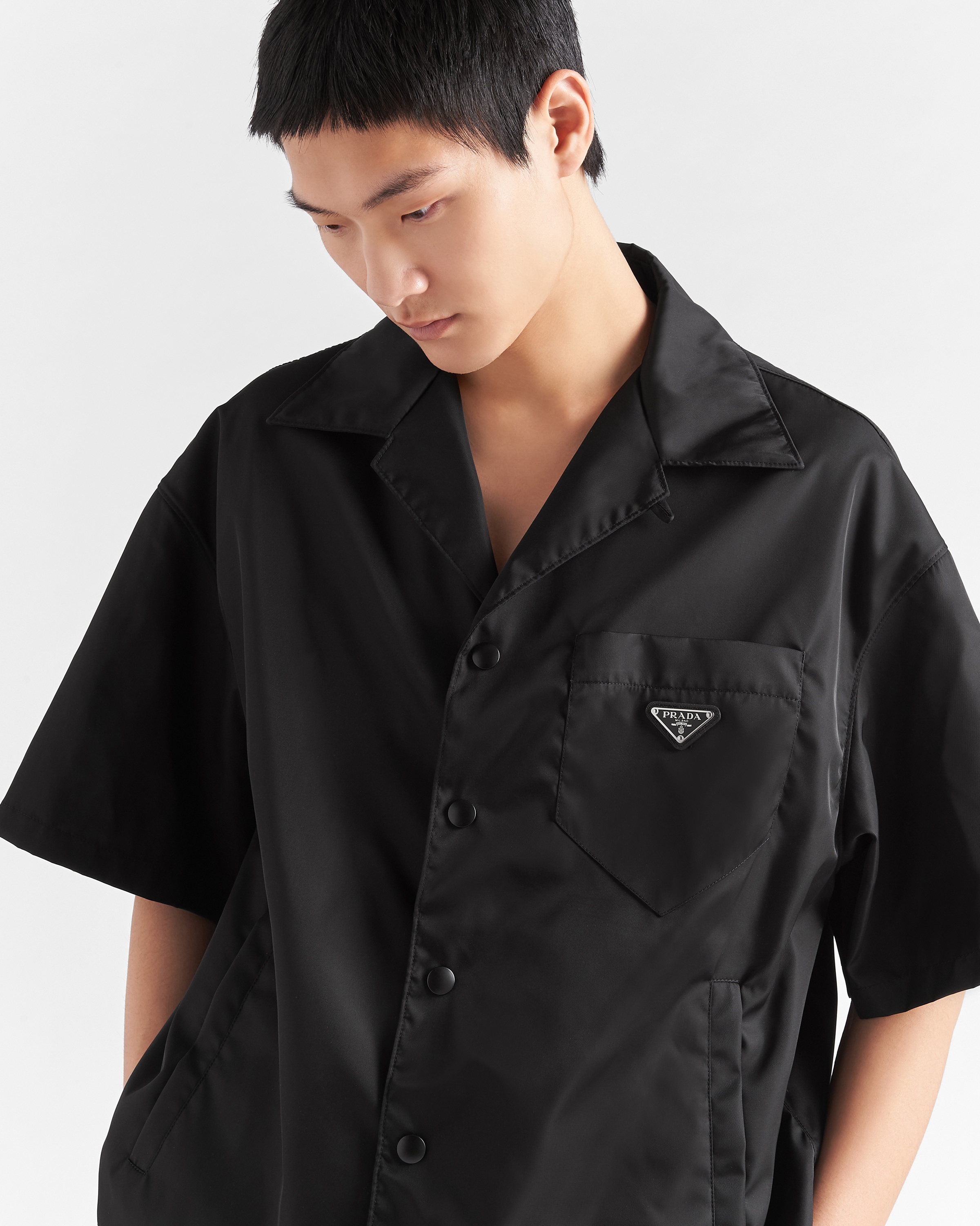 PRADA●プラダ イタリア製 ＜ジップ 半袖シャツ＞M0259 ブラック Re-Nylon 半袖シャツ | PRADA - 日本