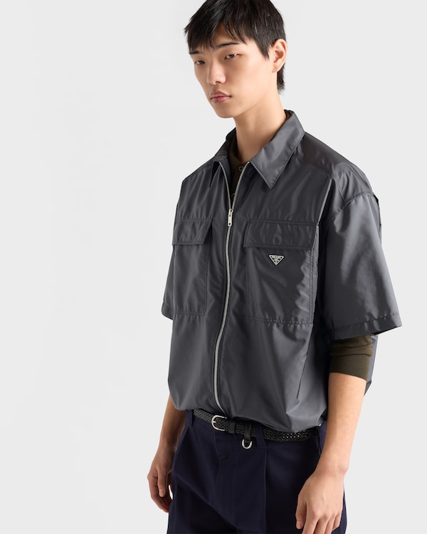 Short-sleeved light Re-Nylon shirt - Iron Gray Short-sleeved light Re-Nylon shirt - Iron Gray