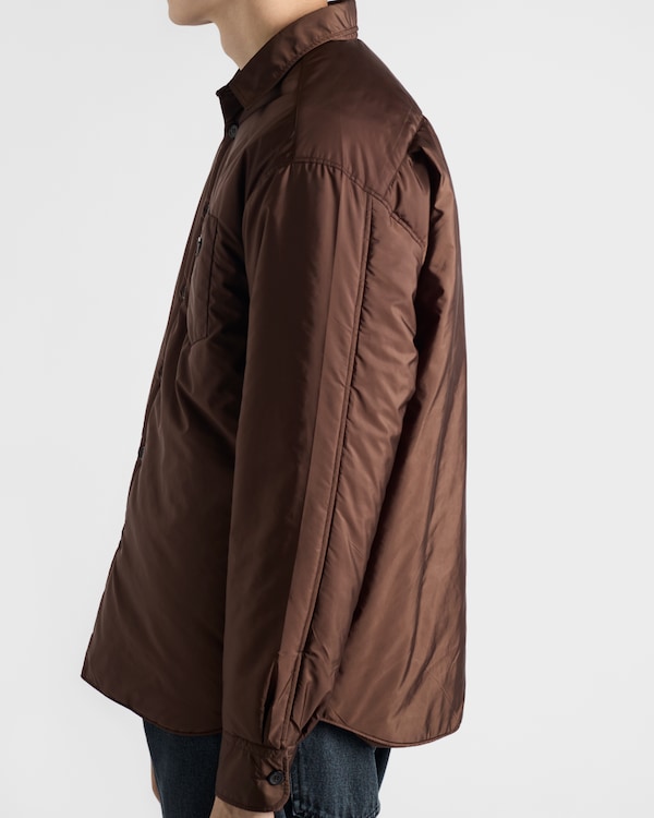 Hemd aus Light Re-Nylon Hemd aus Light Re-Nylon