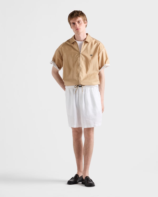 Short-sleeved Re-Nylon zipper shirt - Camel Brown Short-sleeved Re-Nylon zipper shirt - Camel Brown