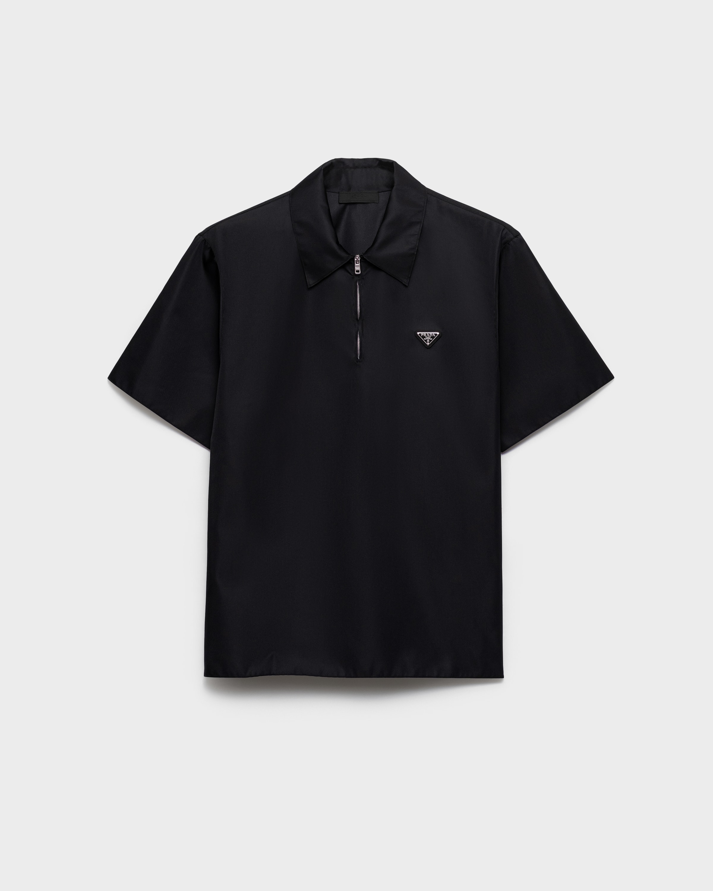 ブラック 半袖 Re-nylon シャツ | PRADA - 日本