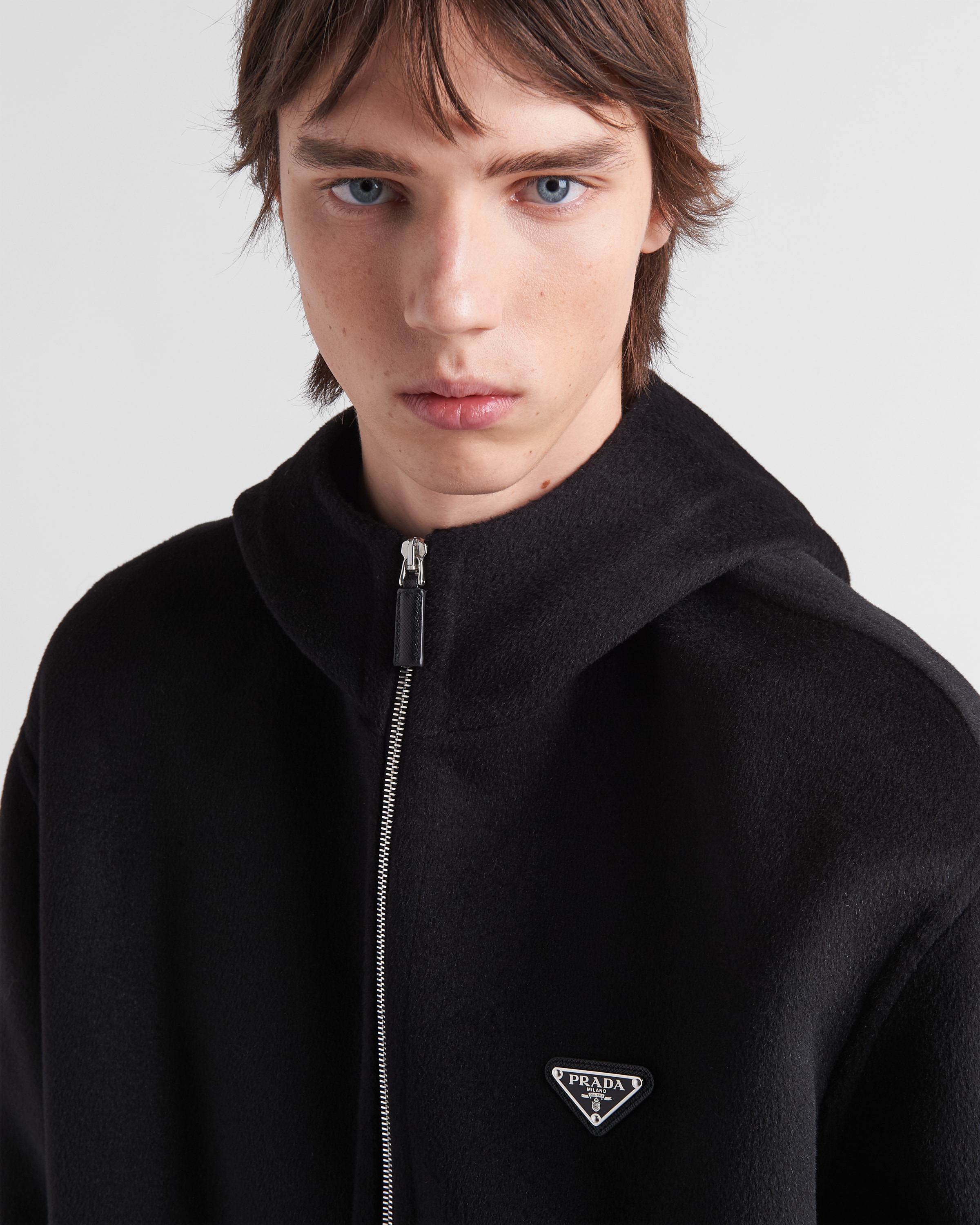 ★関税込★PRADA★cashmere hoodie★カシミア フード★ Prada Cashmere Hooded Sweatshirt with Logo Detail - Bergdorf