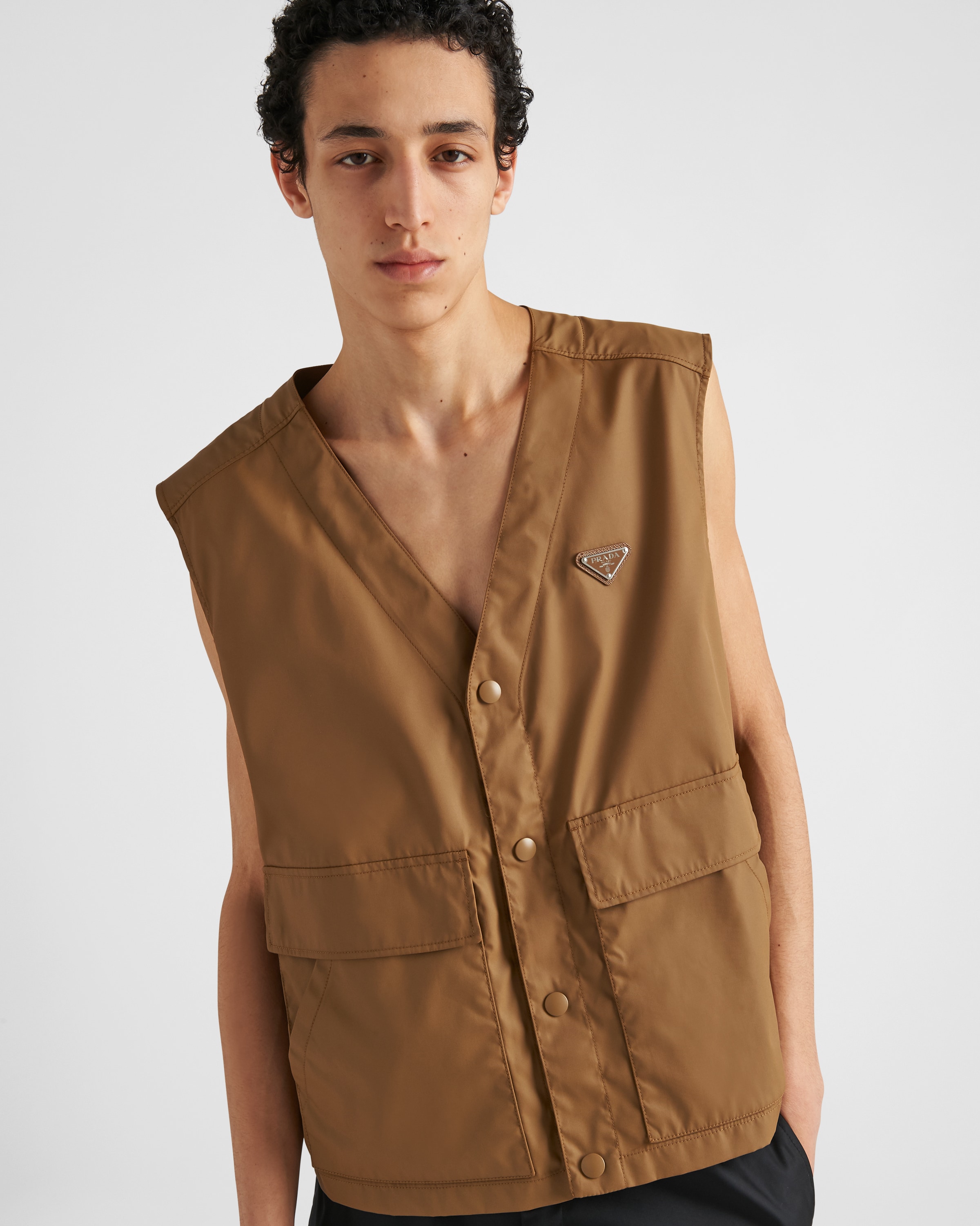 Prada vest 2025 bag
